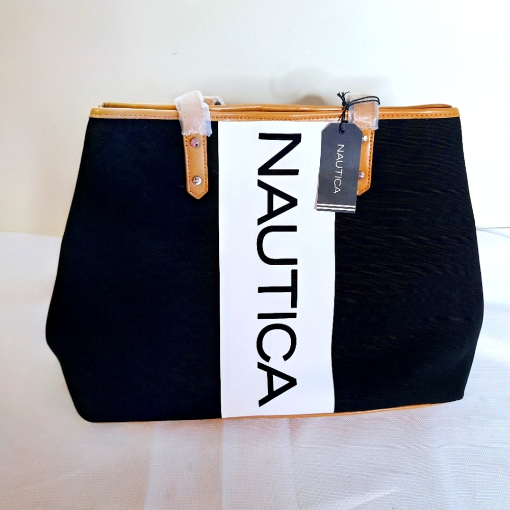 NWT Nautical brand "Ship Ahoy in Bla k and White" Canvas satchel purse.